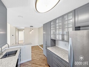 7183 Camino Degrazia in San Diego, CA - Building Photo - Building Photo