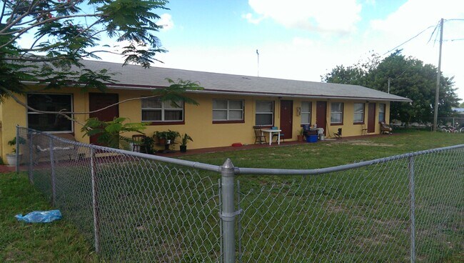 401 S Main Ave, Unit 7 photo'