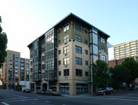 Cornerstone in Portland, OR - Building Photo - Building Photo