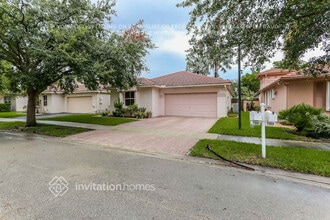 7381 NW 1st Manor in Plantation, FL - Building Photo - Building Photo