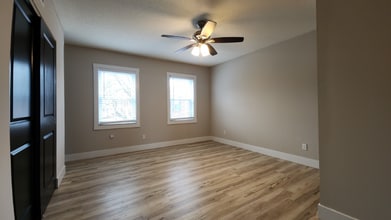 10828 Big Bend Rd in Kirkwood, MO - Building Photo - Building Photo