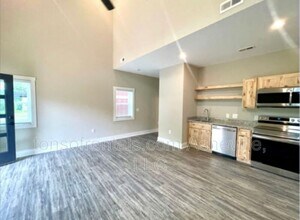 63 East St in Asheville, NC - Building Photo - Building Photo