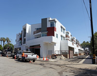 Tilden Terrace in Culver City, CA - Foto de edificio - Building Photo