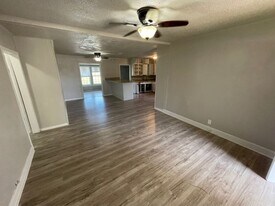 1649 19th St in Port Arthur, TX - Building Photo
