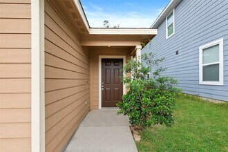 16940 W Juneau St in Montgomery, TX - Building Photo - Building Photo