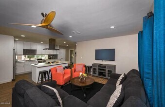 2844 N 81st Way in Scottsdale, AZ - Building Photo - Building Photo