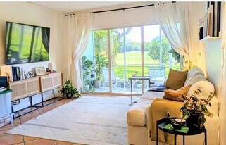 3100 N Palm Aire Dr in Pompano Beach, FL - Building Photo