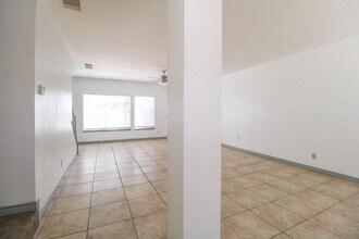 4602 Rock Nettle in San Antonio, TX - Building Photo - Building Photo