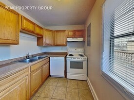 1393 Indianola Ave in Columbus, OH - Building Photo