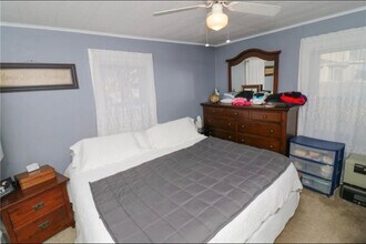 8-10 California Ave, Unit 1 in Bellingham, MA - Building Photo - Building Photo