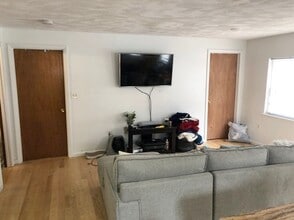 314 E 8th St in Boston, MA - Building Photo - Building Photo