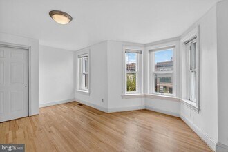 1916 15th St NW in Washington, DC - Building Photo - Building Photo