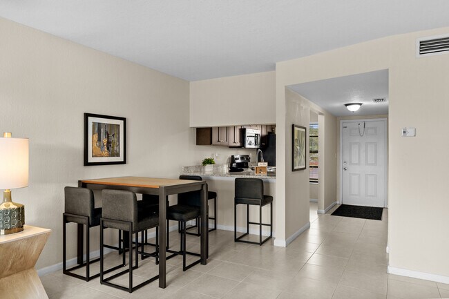 Casa Del Mar in West Palm Beach, FL - Foto de edificio - Interior Photo