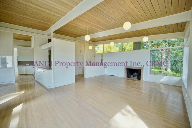 35 Spring Rd in Kentfield, CA - Building Photo - Building Photo