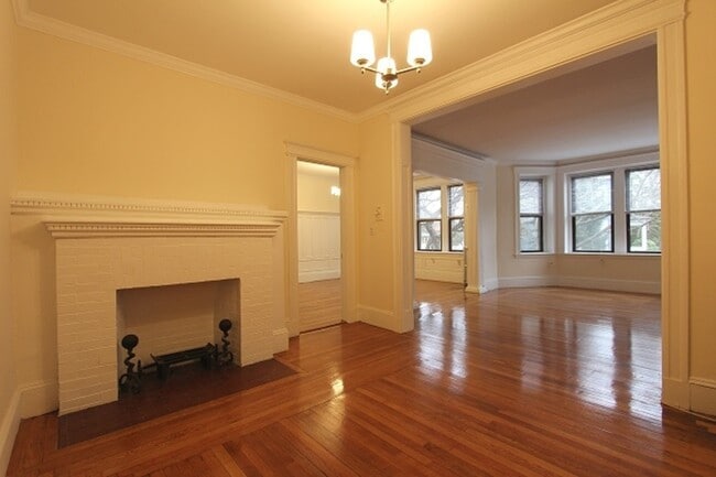 150 Freeman St, Unit 31