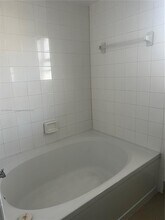 11185 SW 6th St in Pembroke Pines, FL - Building Photo - Building Photo