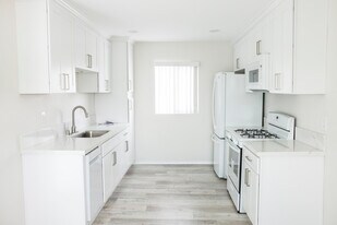 4615 Lakeview Ave, Unit 4615 in Yorba Linda, CA - Building Photo