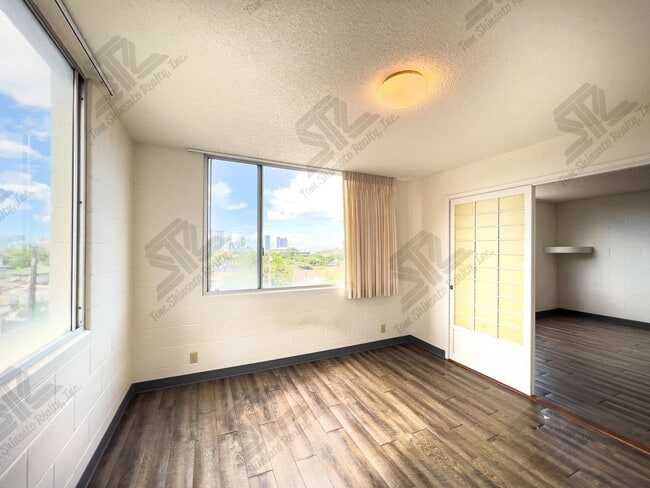 112 S School St in Honolulu, HI - Building Photo - Building Photo