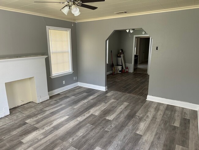 property at 1632 Malcolm St