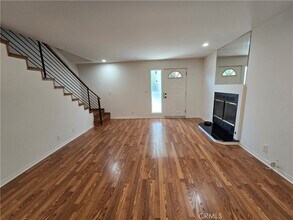 1054 Harrison Ave in Los Angeles, CA - Building Photo - Building Photo