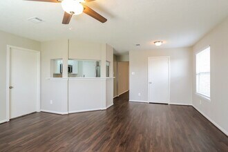 12339 Westwold Dr in Tomball, TX - Building Photo - Building Photo
