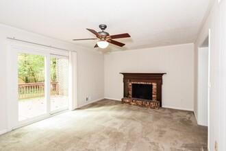 2956 Sope Creek Dr in Marietta, GA - Building Photo - Building Photo