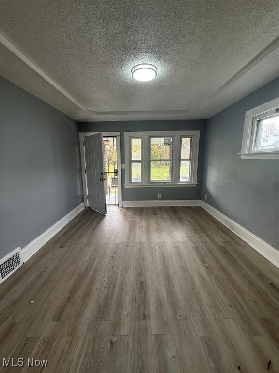 property at 11205 Notre Dame Ave