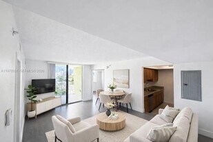 219 NW 12th Ave in Miami, FL - Building Photo