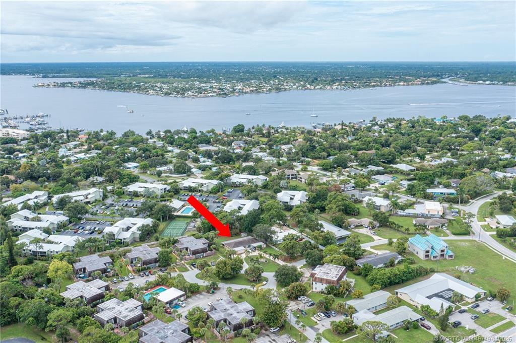 830 NW 10th Terrace in Stuart, FL - Building Photo