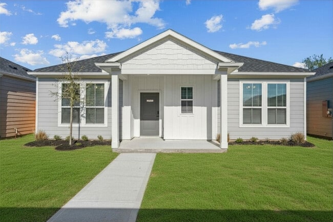 The Cottage Green - Baytown