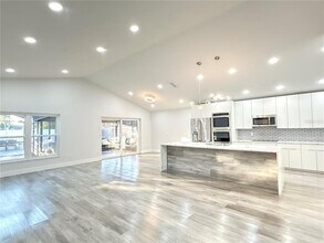 2131 Morrilton Ct in Orlando, FL - Building Photo - Building Photo