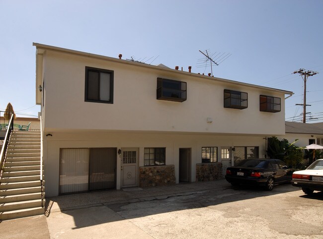 2622 28th St in Santa Monica, CA - Building Photo - Building Photo