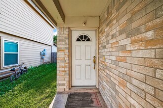 3343 Apple Dale Dr in Houston, TX - Building Photo - Building Photo