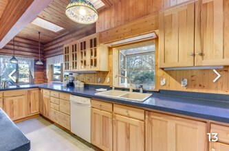 770 E Country Club Drive East in Union, WA - Building Photo - Building Photo