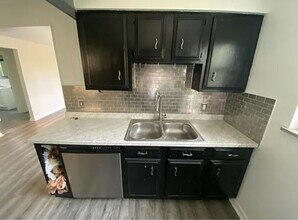 3672 Brotherton Rd in Cincinnati, OH - Building Photo - Building Photo
