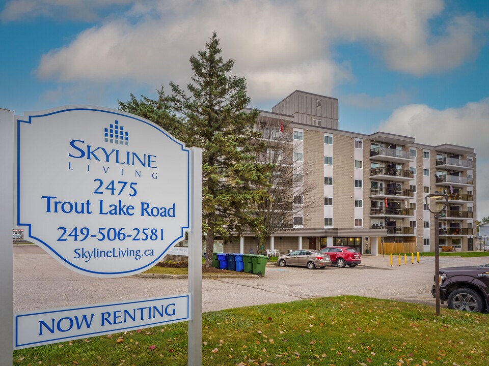 Gloria Gardens Apartments in North Bay, ON - Building Photo