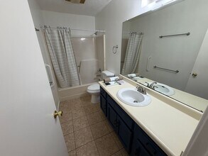 12 Southland Ct in Maumelle, AR - Foto de edificio - Building Photo