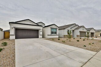 5157 E Emery Rd in San Tan Valley, AZ - Building Photo - Building Photo