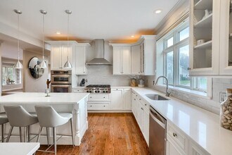 80 Eagle Dr in Canton, MA - Building Photo - Building Photo