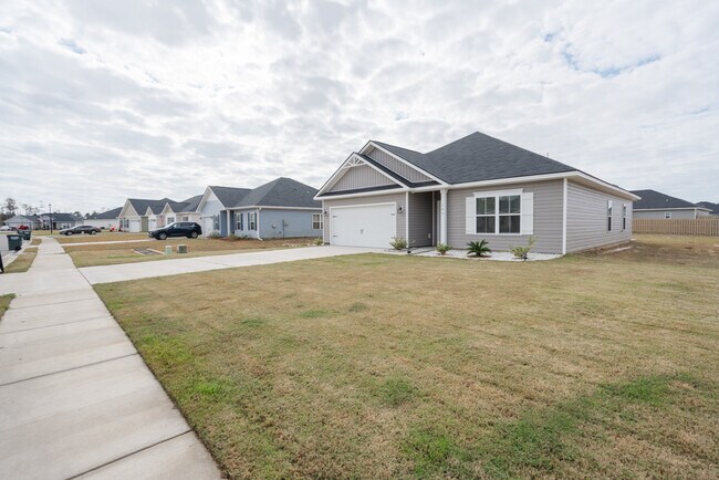 380 Mcclelland Lp NE in Ludowici, GA - Building Photo - Building Photo