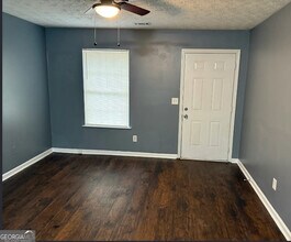 6128 Green Acres Dr SW in Covington, GA - Building Photo - Building Photo