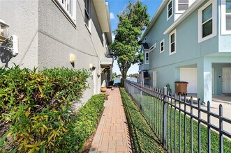 2509 Bay Blvd in Indian Rocks Beach, FL - Building Photo - Building Photo