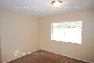 8838 N 46th Dr in Glendale, AZ - Foto de edificio - Building Photo