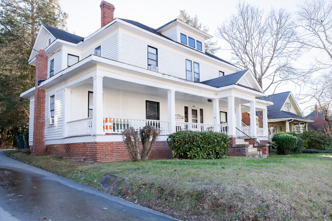 909 Spring Garden St, Unit 909 Spring Garden Street in Greensboro, NC - Building Photo - Building Photo