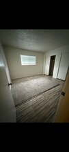 12835 10th St, Unit 70 in Chino, CA - Foto de edificio - Building Photo
