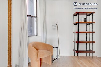 209 Mulberry St in New York, NY - Building Photo - Building Photo