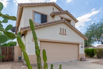 25248 N 40th Ln in Phoenix, AZ - Building Photo - Building Photo