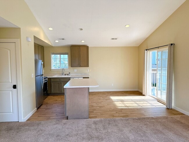 3035 Pacific St in Bellingham, WA - Building Photo - Building Photo