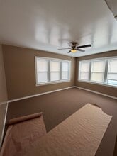 7402 S Racine Ave in Chicago, IL - Building Photo - Building Photo