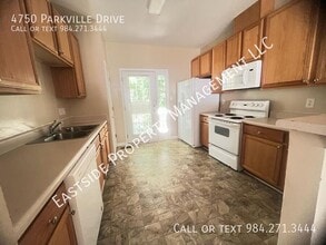 4750 Parkville Dr in Raleigh, NC - Building Photo - Building Photo
